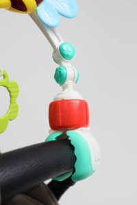 Игрушка на коляску Huanger, дуга с погремушками