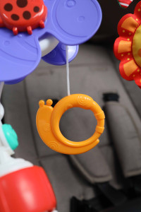 Игрушка на коляску Huanger, дуга с погремушками