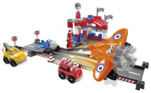 Конструктор Ecoiffier Летная школа, 63 элемента