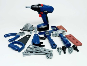 Набор инструментов для мальчика 6800, в чемодане, 18 предметов