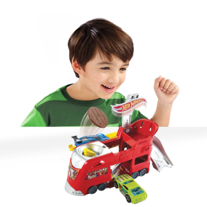 Игровой набор Hot Wheels City, трек с машинкой 1:64