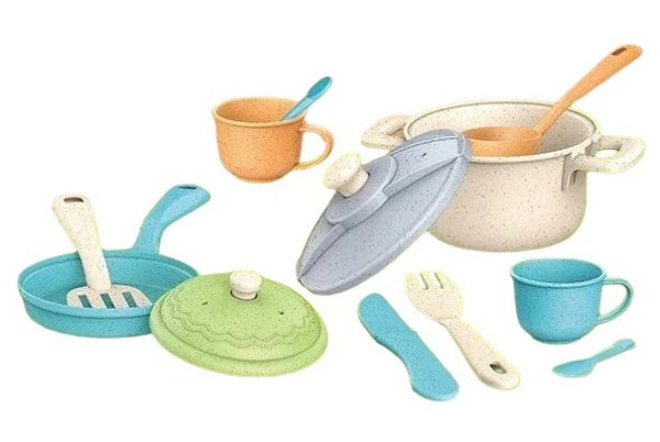 Игровой набор Kitchen Toys Посудка из биопластика, 13 предметов