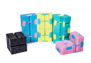 Игрушка-антистресс Infinity Cube, 8х4х2 см