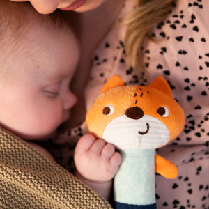 Игрушка-пищалка BabyOno Лисенок Monday