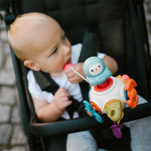 Игрушка 8в1 BabyOno Astronaut для сенсорного развития