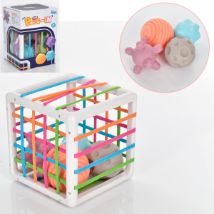 Игра - сортер Plug-in Toy M3A-1-2 Куб, мягкие ребра, мячики 4шт