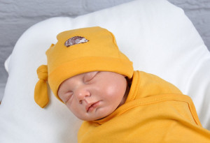 Пеленка на липучках  MagBaby Каспер с шапочкой, безразмерная, 100% хлопок, коллекция 2019 г.