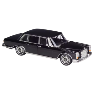 Машинка коллекционная Welly 1:24, модели в ассортименте, металл