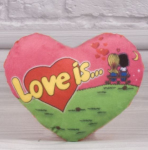Мягкая игрушка-подушка Сердце Love is…00231-2, 30 см