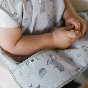 Нагрудник BabyOno , полиэстр, на липучке, с карманом