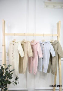 Комбинезон с капюшоном NipperLand 6591, вязаный, 3-18м