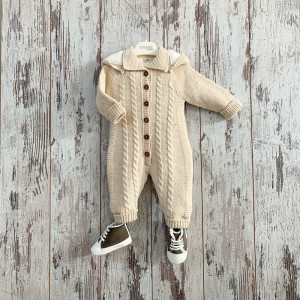 Комбинезон с капюшоном NipperLand 6591, вязаный, 3-18м