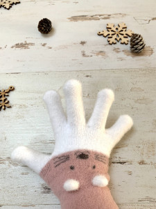 Перчатки для девочек Henu Мышка №813, шерстяные, 6-8 лет