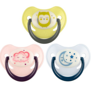 Пустышка ортодонтическая Canpol babies Night Dreams, силикон, светится в темноте, 6-18m, 1шт