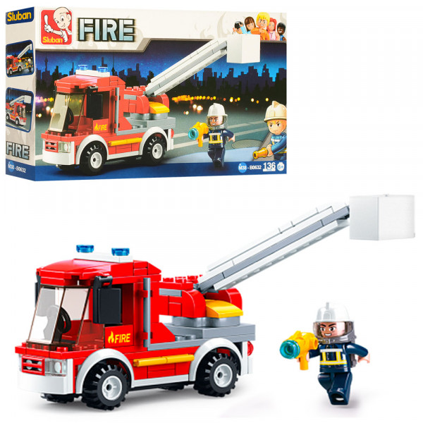 Конструктор SLUBAN M38-B0632 Пожарная машина, фигурка, 136 дет