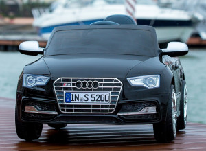 Детский электромобиль Tilly T-796 Audi S5, легковой