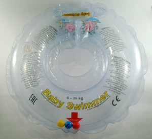 Круг BabySwimmer для купания новорожденных, с погремушкой 6-36m, вес 6-36кг