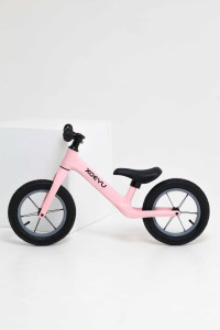 Беговел для детей M-Trike XOEYU, карбоновая рама,12 дюймов