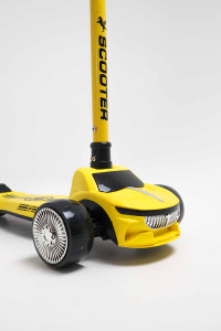 Самокат трехколесный M-Trike MAXI Машина, складной, свет/музыка/проектор