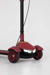 Самокат трехколесный M-Trike MAXI Машинка, складной, свет и музыка