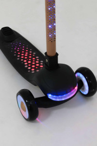 Самокат трехколесный M-Trike MAXI 168-1, складной, световые эффекты