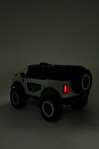 Электромобиль детский M-Trike BEYOND Джип, EVA-колеса, с MP3