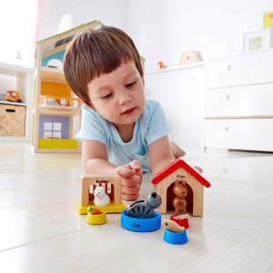 Игровой набор Hape E3455 Домашиние животные, деревянный