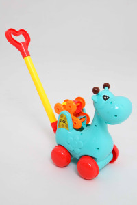 Каталка детская Mom-Be Жираф, с палкой-толкателем