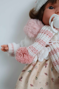 Кукла мягконабивная Llorens Lola Llorona с пустышкой, ручная работа, 38 см