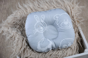 Подушка для новорожденных MagBaby Классик, ортопедическая