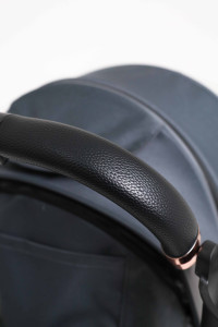 Коляска прогулочная Mom-Be Nubo, автоматическое сложение