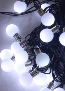 Гирлянда светодиодная 1362-1363 LED Лампочка матовая, цвета и размер лампочек в ассортименте, IP 44, + переходник